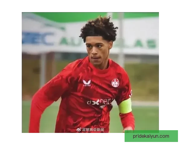 英超阿森纳克伦克持续提升球队竞争力，备受关注