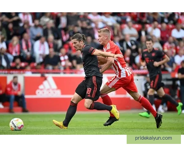 阿劳霍最近比赛影响力显著，球队防线稳定性得到加强